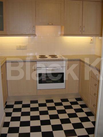 			1 Bedroom, 1 bath, 1 reception Flat			 ARCADIA COURT, SPITALFIELDS